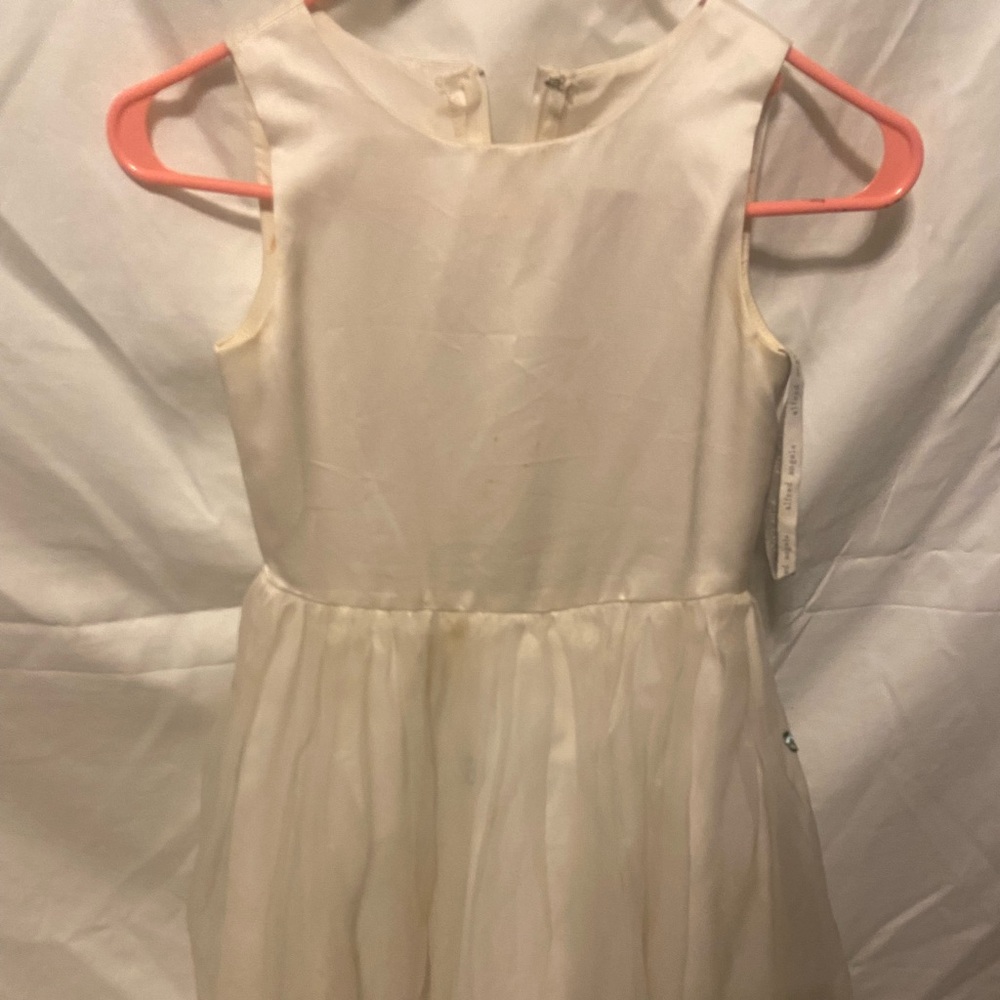 Flower girl dress, cute white flower dress size 8, Alfred Angelo dress